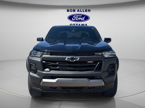 Used 2024 Chevrolet Colorado Trail Boss w/ Advanced Trailering Package AWD/4WD image 15