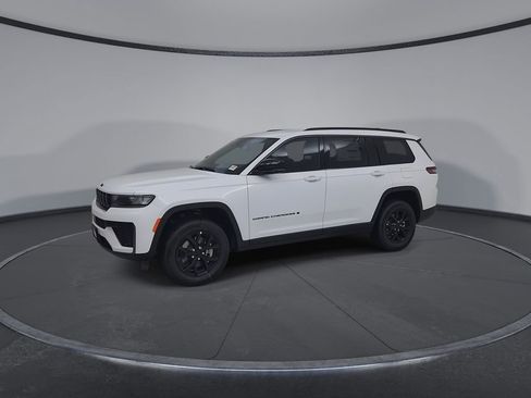 New 2026 Jeep Grand Cherokee L 4WD image 6