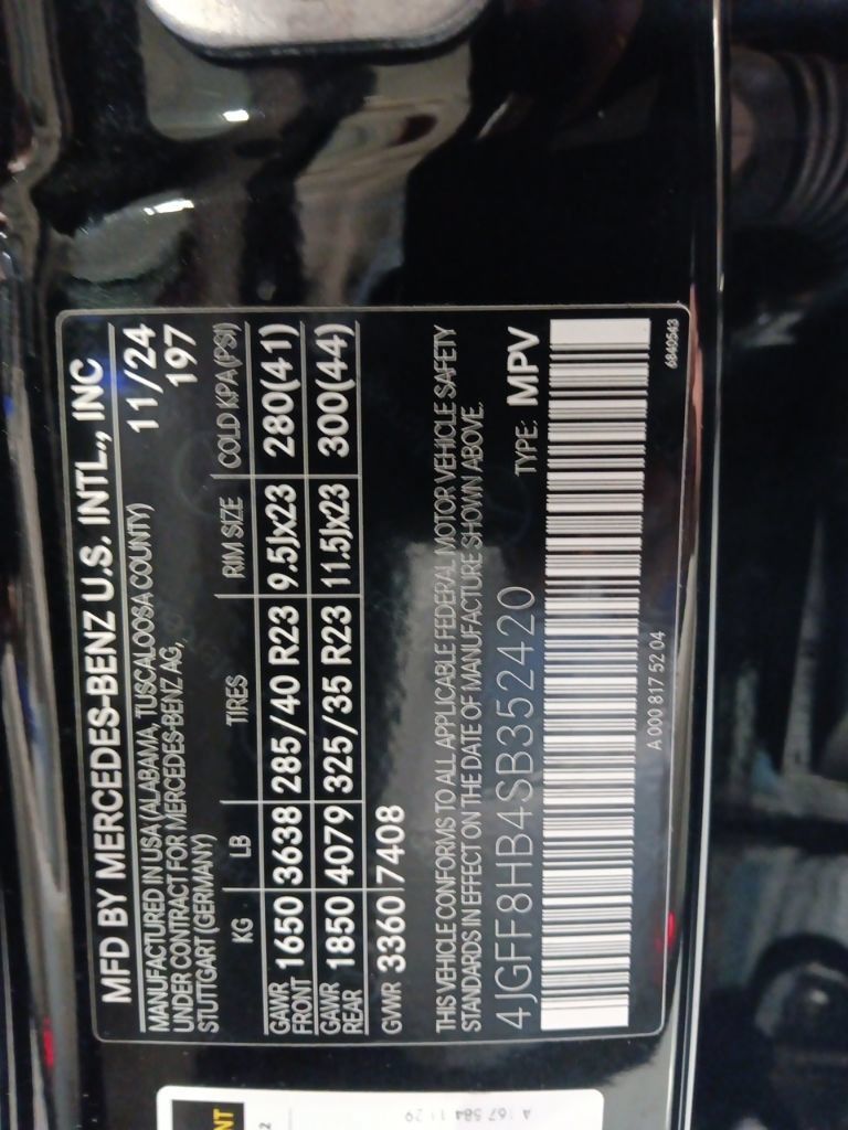 Used 2025 Mercedes-Benz Maybach GLS 600 4MATIC image 3