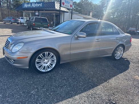 Used 2008 Mercedes-Benz E 350 Sedan image 13