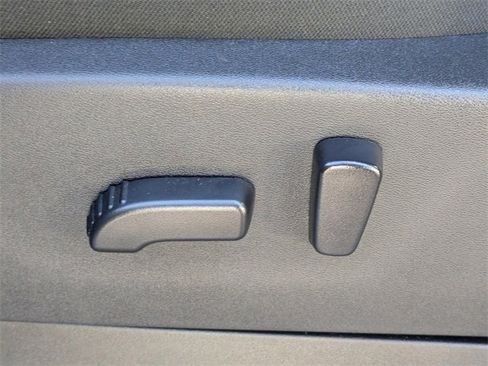 Used 2022 Nissan Frontier Pro-X w/ Technology Package image 18