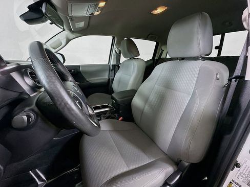 Used 2023 Toyota Tacoma SR5 RWD image 15
