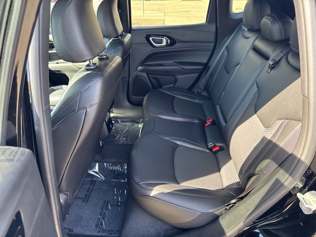 New 2026 Jeep Compass Latitude AWD/4WD image 21