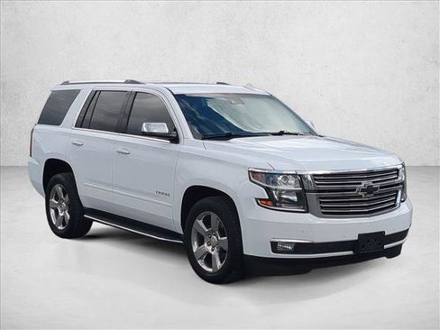 Used 2018 Chevrolet Tahoe Premier AWD/4WD image 3