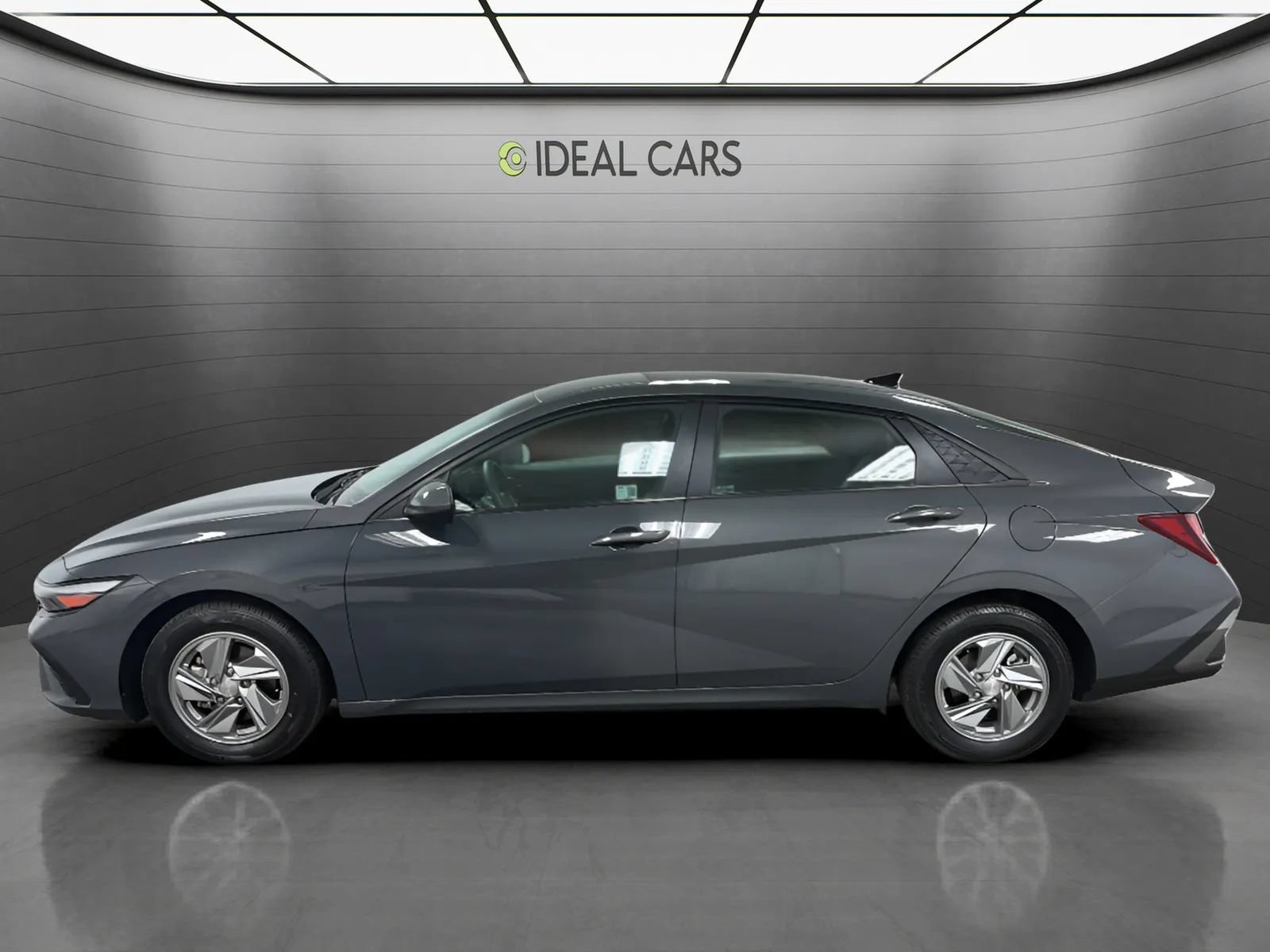 Used 2024 Hyundai Elantra SE FWD image 8