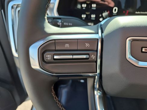 New 2026 GMC Canyon Denali AWD/4WD image 39