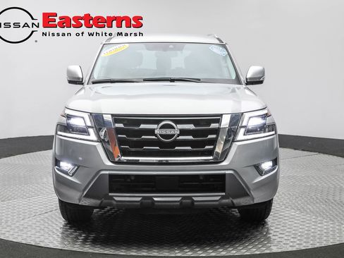 Used 2024 Nissan Armada SV image 2
