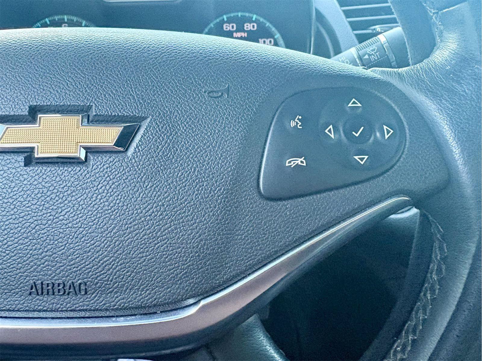 Used 2016 Chevrolet Impala LTZ w/ Enhanced Convenience Package FWD image 18