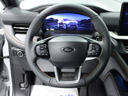 New 2026 Ford Explorer Tremor w/ Tremor Convenience Package image 18