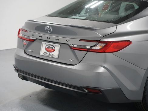 New 2026 Toyota Camry SE image 9
