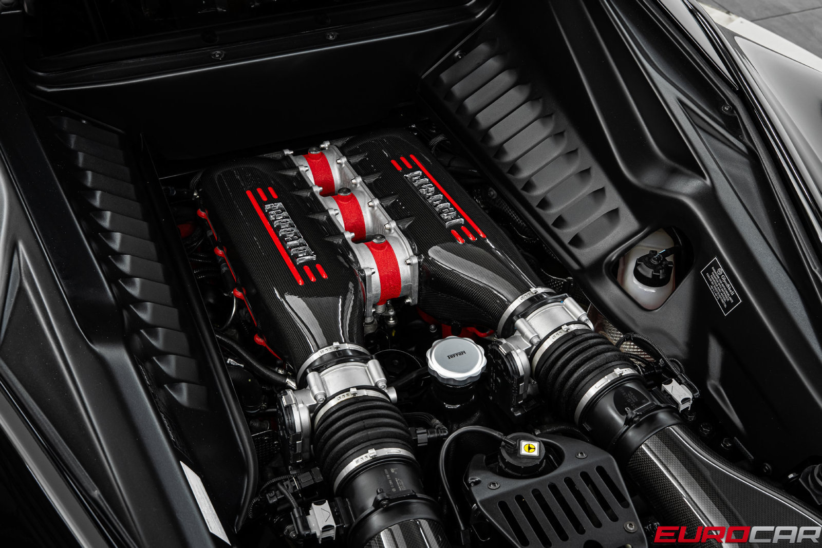 Used 2015 Ferrari 458 Speciale Coupe RWD image 21