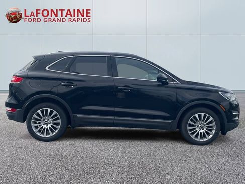 Used 2018 Lincoln MKC Reserve w/ Class II Trailer Tow Package AWD/4WD image 8
