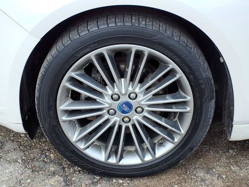 Used 2013 Ford Fusion SE FWD image 9
