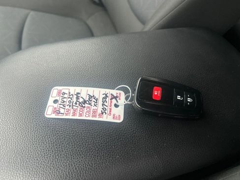 Certified 2025 Toyota RAV4 XLE AWD/4WD image 26