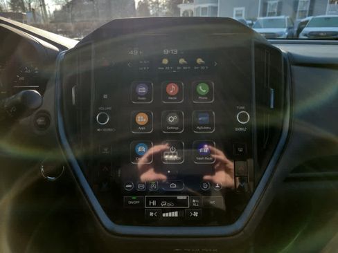 Certified 2025 Subaru Crosstrek 2.5i Limited w/ Crosstrek Mirror Package image 14