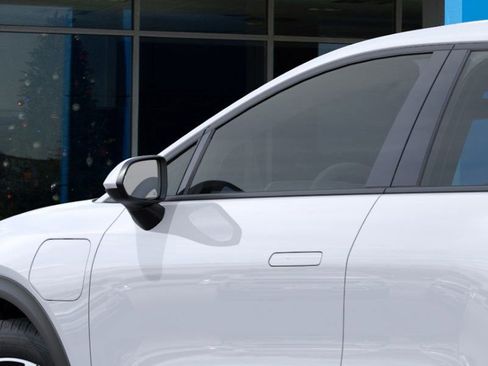 New 2026 Chevrolet Equinox EV LT image 12