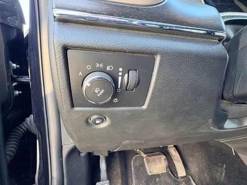 Used 2015 Jeep Grand Cherokee Limited image 14