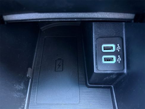 Used 2019 Ford Edge ST w/ Equipment Group 401A image 28