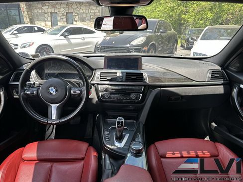 Used 2018 BMW 340i xDrive Sedan AWD/4WD image 15
