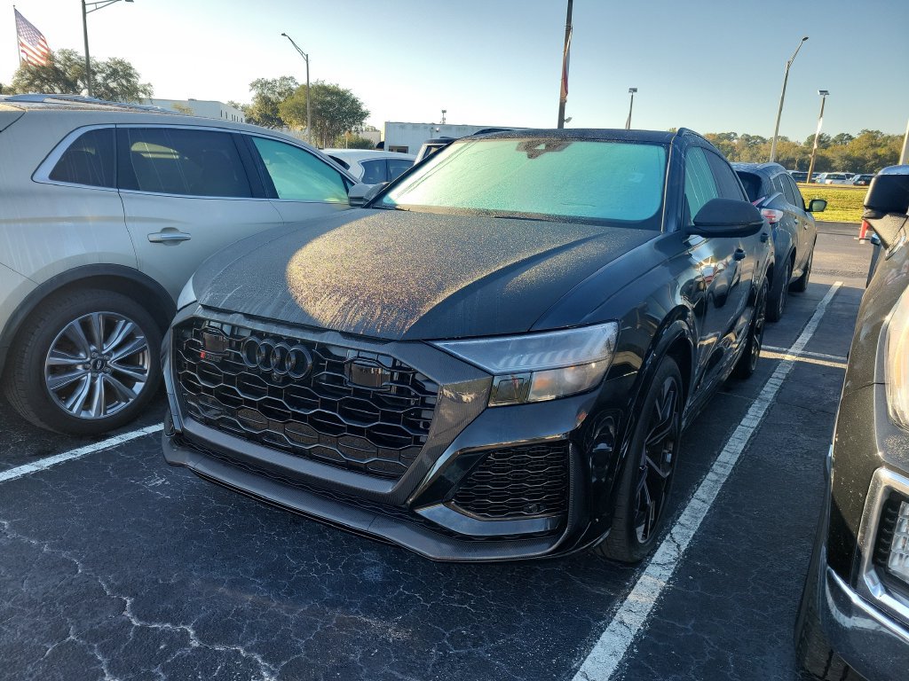 Used 2024 Audi RS Q8 AWD/4WD image 3
