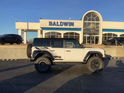 New 2025 Ford Bronco Raptor image 8