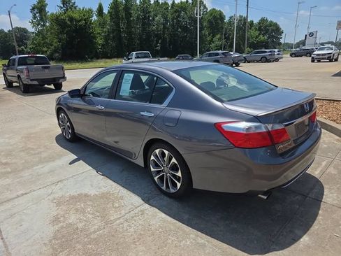 Used 2014 Honda Accord Sport image 3