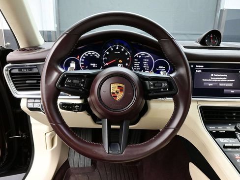 Certified 2023 Porsche Panamera 4 Platinum Edition AWD/4WD image 8