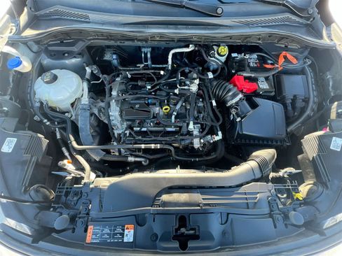 Used 2022 Ford Escape SE image 16