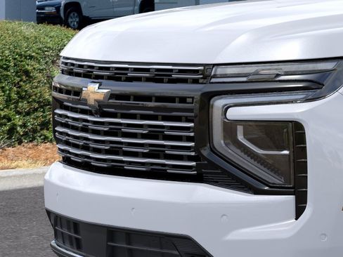 New 2026 Chevrolet Suburban High Country AWD/4WD image 13