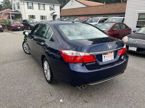 Used 2015 Honda Accord EX-L image 9