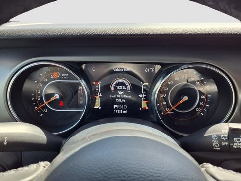 Used 2022 Jeep Wrangler Unlimited Sport AWD/4WD image 26