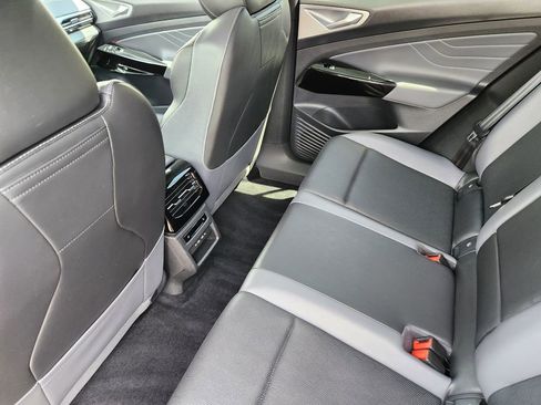 Certified 2023 Volkswagen ID.4 Pro S Plus AWD/4WD image 23