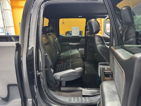 Used 2022 Ford F150 Platinum w/ FX4 Off-Road Package image 20