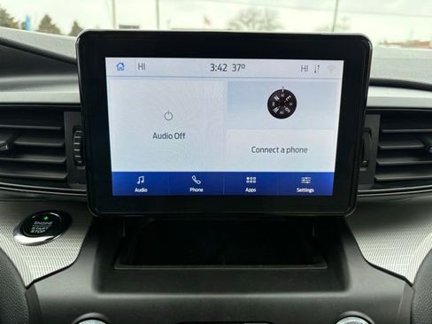 Used 2020 Ford Explorer XLT w/ Class III Trailer Tow Package image 28