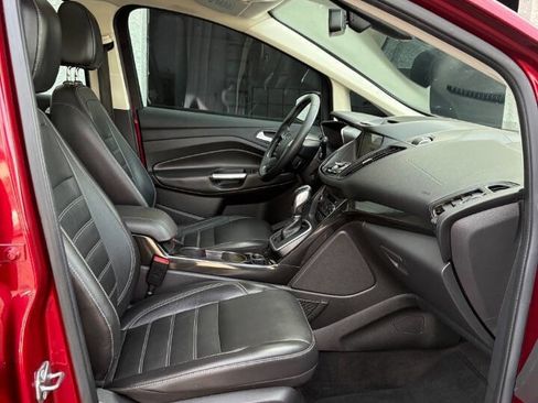 Used 2017 Ford C-MAX Titanium w/ Equipment Group 301A image 34