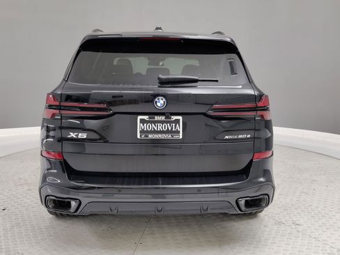 New 2026 BMW X5 xDrive50e w/ M Sport Package image 7