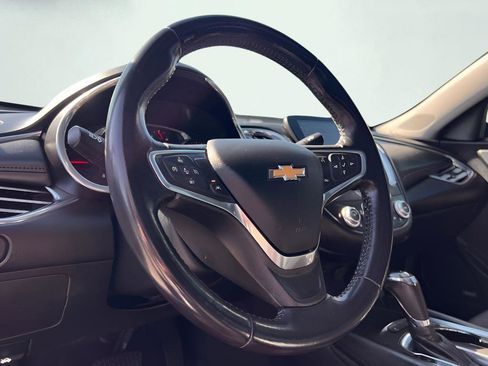 Used 2018 Chevrolet Malibu LT w/ True North Edition FWD image 41