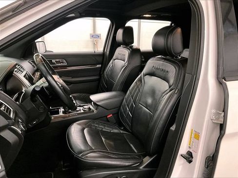 Used 2017 Ford Explorer Platinum AWD/4WD image 24