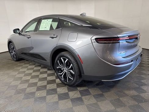 Used 2024 Toyota Crown XLE image 6