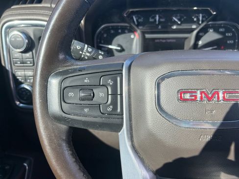 Used 2021 GMC Sierra 1500 SLT w/ SLT Premium Plus Package AWD/4WD image 33