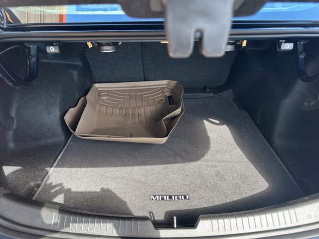 Used 2019 Chevrolet Malibu Premier FWD image 21