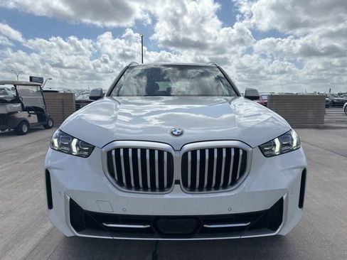 Used 2025 BMW X5 xDrive40i AWD/4WD image 8