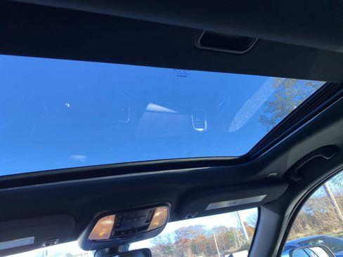 Certified 2021 Jeep Grand Cherokee Limited image 11