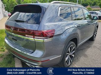 Certified 2024 Volkswagen Atlas SEL Premium R-Line AWD/4WD video 3