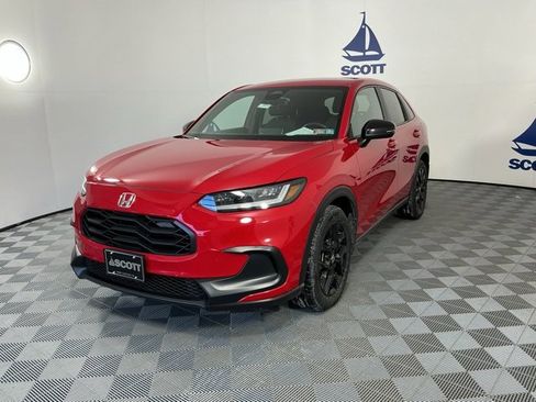 Certified 2023 Honda HR-V Sport image 3