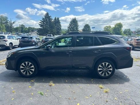 Certified 2024 Subaru Outback Limited AWD/4WD image 8