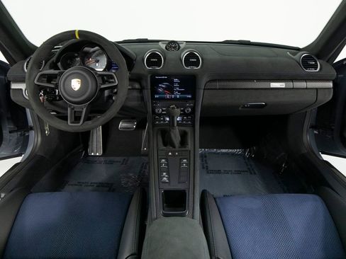 Certified 2024 Porsche 718 Cayman GT4 RS image 38