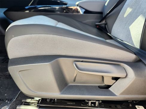 New 2026 Volkswagen ID.4 Pro image 7