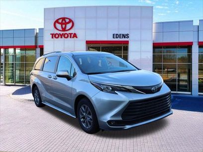Certified 2025 Toyota Sienna XLE