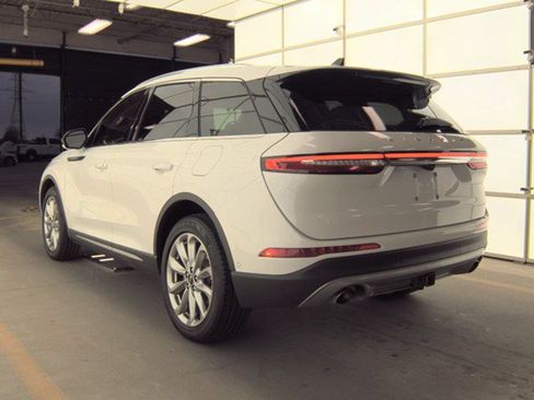 Used 2022 Lincoln Corsair Standard w/ Premium Package image 8